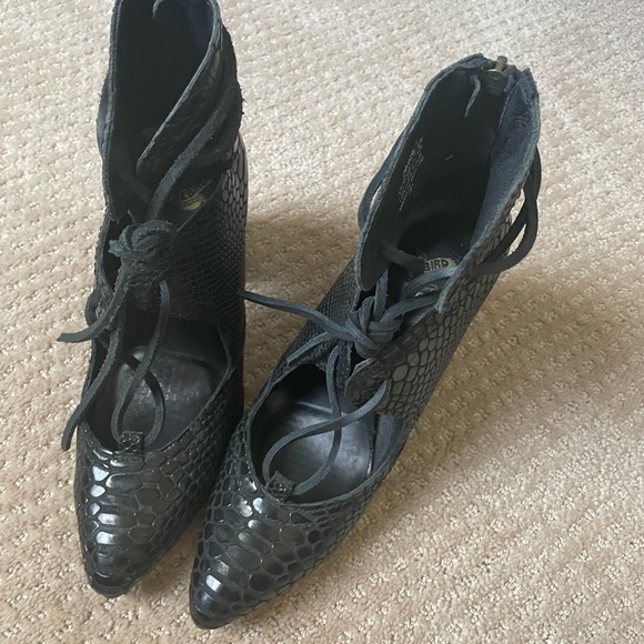FREEBIRD Joyce black snake size 8 - Picture 8 of 8